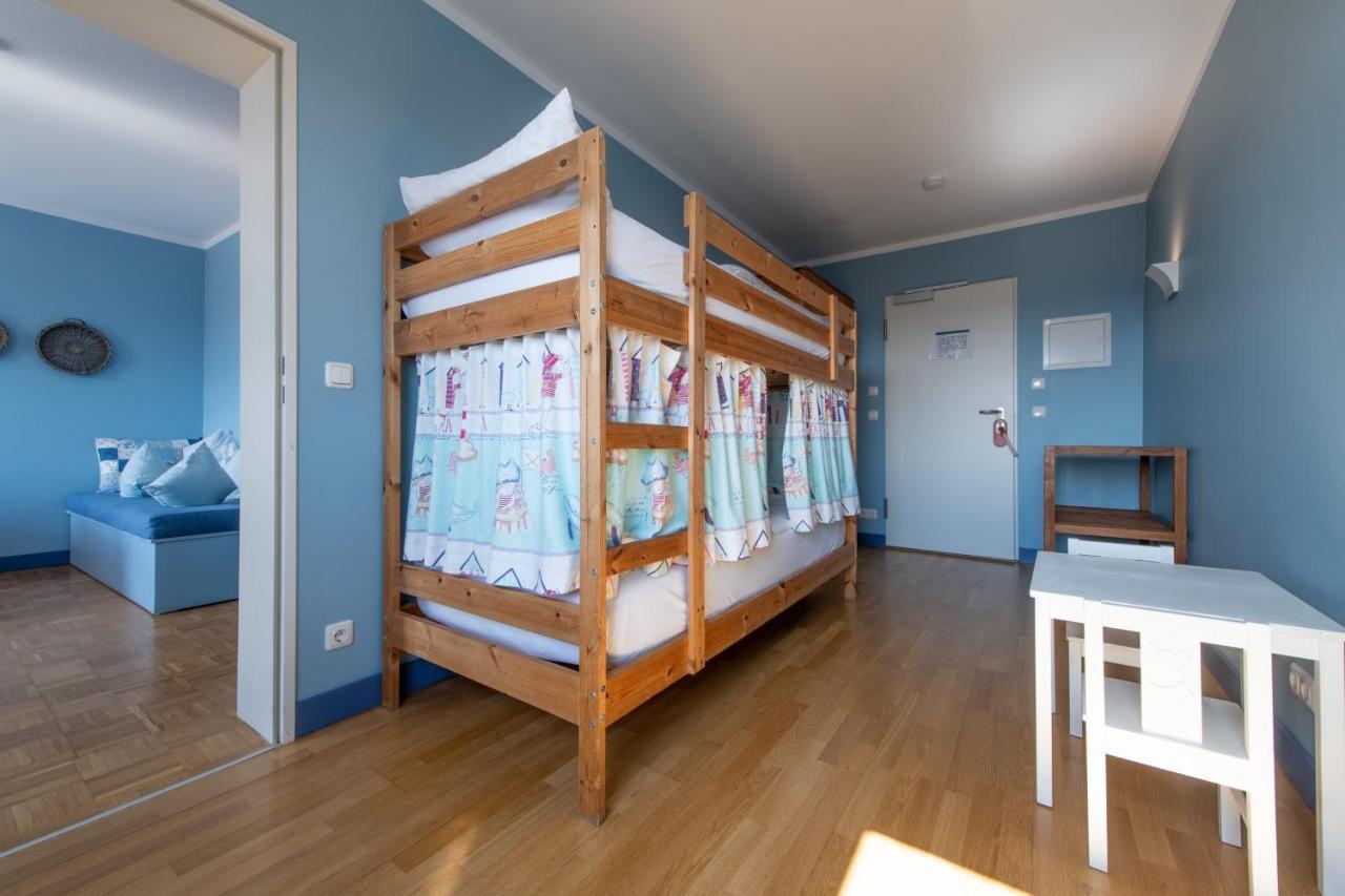 Hotel Viva Sky Констанц Екстериор снимка