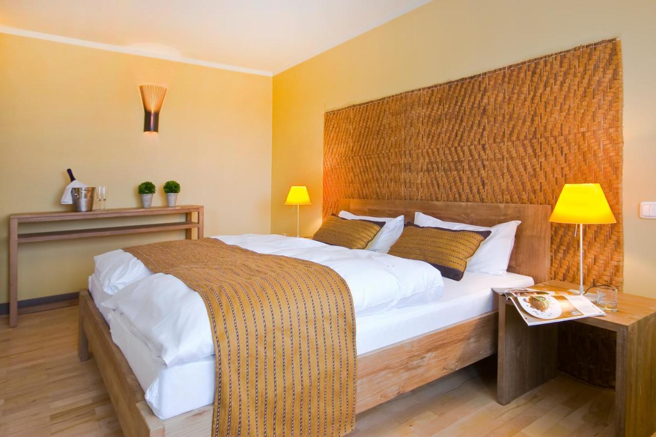 Hotel Viva Sky Констанц Екстериор снимка